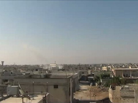 Syria فري برس درعا داعل اثار القصف المدفعي على المنازل 24 7 2012 ج2 Daraa