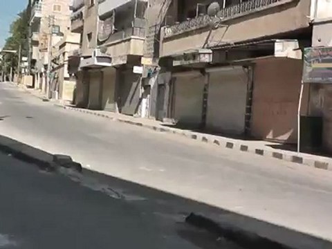 Syria فري برس ادلب نزوح الاهالي من مدينة أريحا أثناء القصف العشوائي 24 7 2012 Idlib