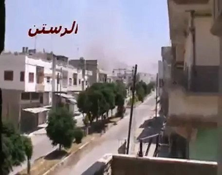 Syria فري برس حمص الرستن هاام الصواريخ وهي تفجر المباني 24 7 2012 Homs