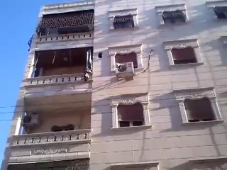 Syria فري برس حلب سيف الدولة آثارالقصف على أحدالمباني جانب جامع أبي  24 7 2012 Aleppo