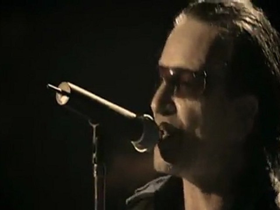 U2 ► Mysterious Ways (Live 2005)