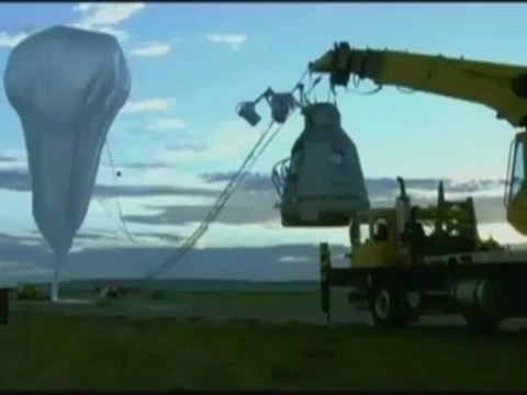 Il saute en parachute à 29.000 m d'altitude