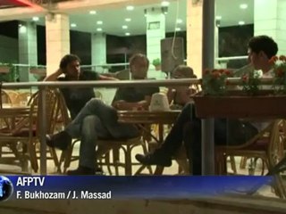 Syrer fliehen in libanesischen Ferienort