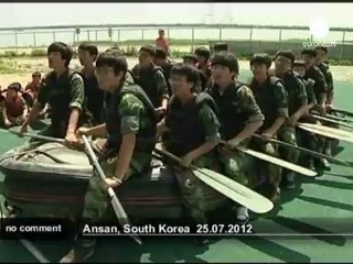 Entraînement militaire pour adolescents... - no comment