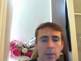 Wiwi égratigne "cheese" de Ronnie Bird