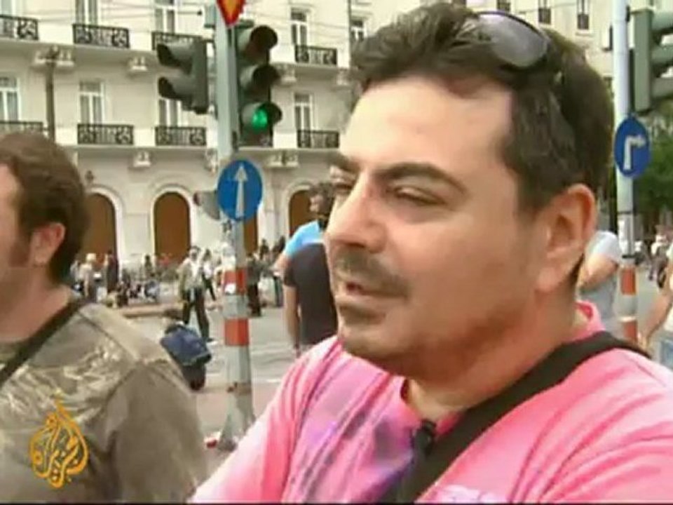 Clashes amid Greece's austerity vote