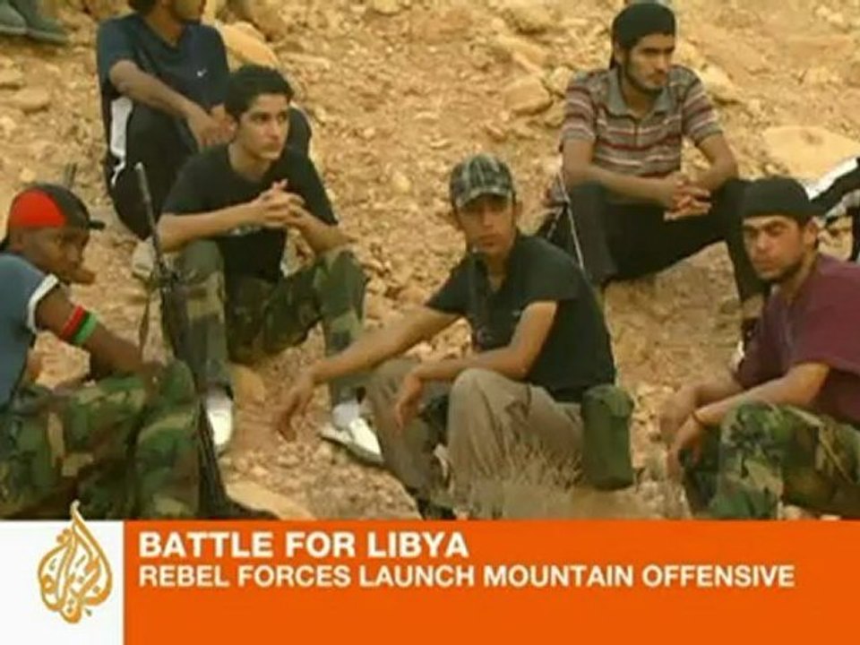 Libyan rebels launch assault in western mountains