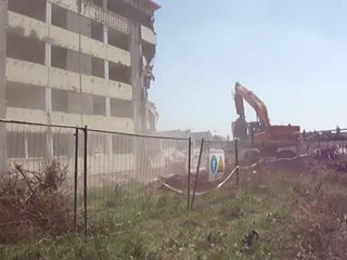 avion destruction de la rue marat cette apres-midi