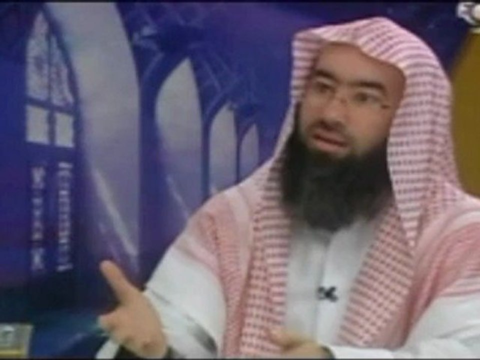 حال المسلمات في الأسواق؟
