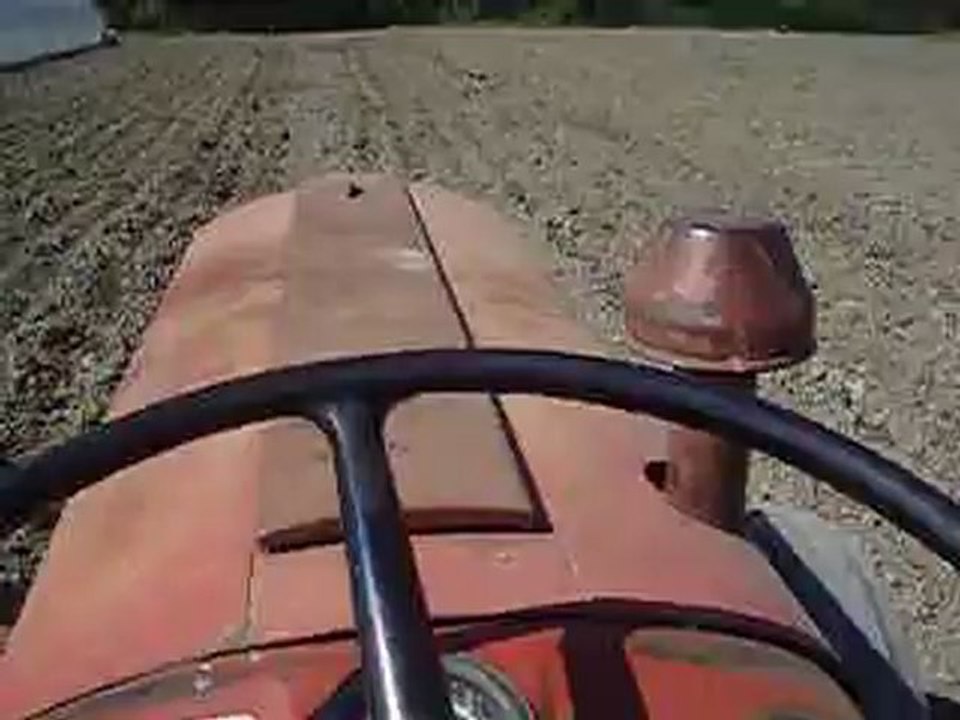 massey ferguson 37 + cultivateur