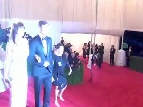 Jessica Biel Wears Justin Timberlake Around Her Neck