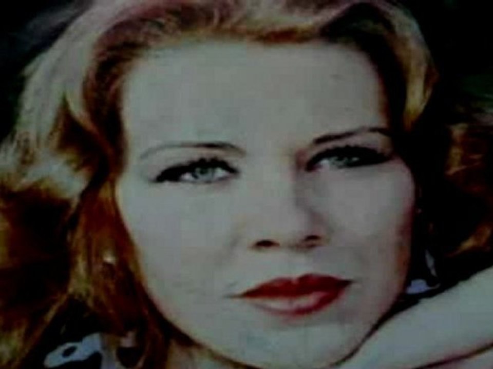 Işıl  Yücesoy        "Çalamazsın  Mutluluğu Başkalarından  "