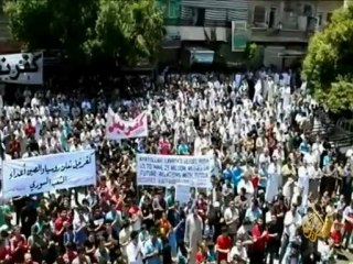 الهلال الأحمر يعلق عملياته في حلب بسبب القصف