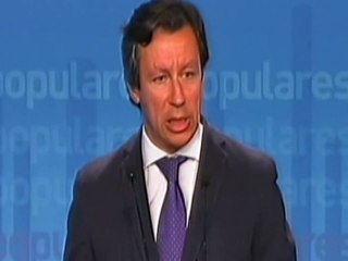 Floriano: "El PP cumple con su programa electoral, que es sacar a España de la crisis"