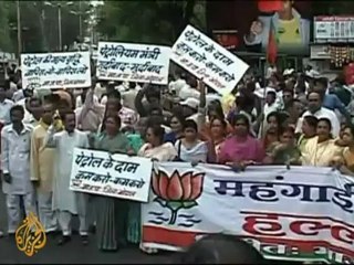 Oil price hikes trigger India protests