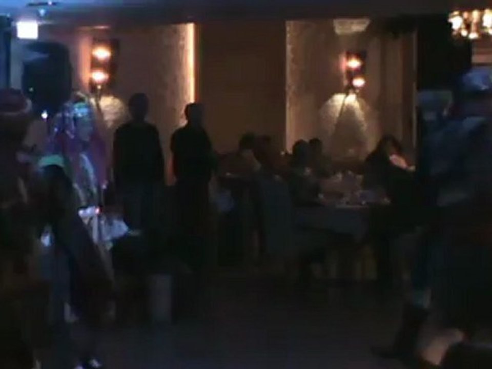 Halk oyunu ekibi -harmandalı (zeybek)