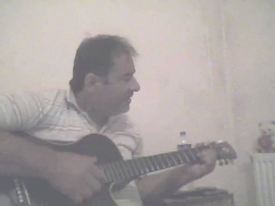 ο καπνος του σβησμενου κεριου