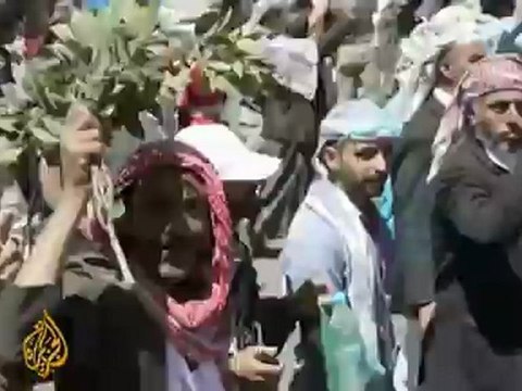 Protesters in Sanaa march against President Saleh