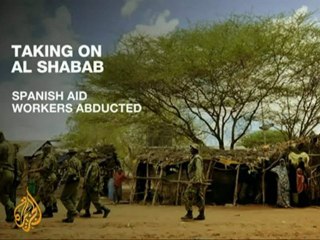 Kenyan troops push into Somalia