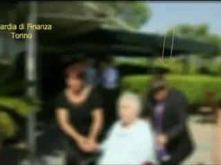 Torino - Scoperta un'intera famiglia di falsi ciechi (27.07.12)