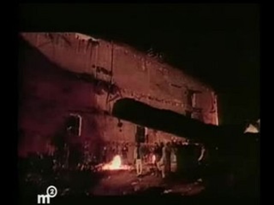 Wu Tang Clan-Ain't Nutin Ta Fuck Wit