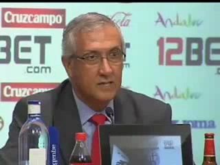 Manzano: "Pido perdón al fútbol por el lanzamiento de balones"