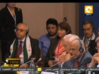 الرئيس الفرنسي يدعو لتشديد العقوبات على الأسد