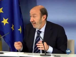 Rubalcaba desmiente el recorte 40.000 soldados