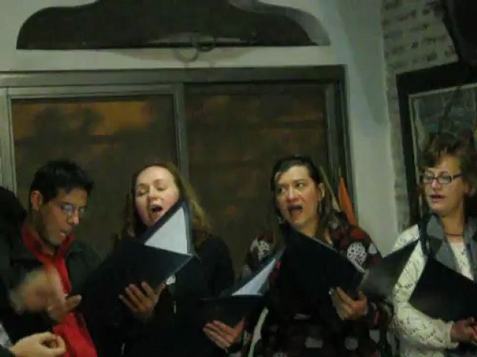 Coro del Colegio William Morris dirigido por Julián Barsky... "Al jardín de la república" (Zamba)