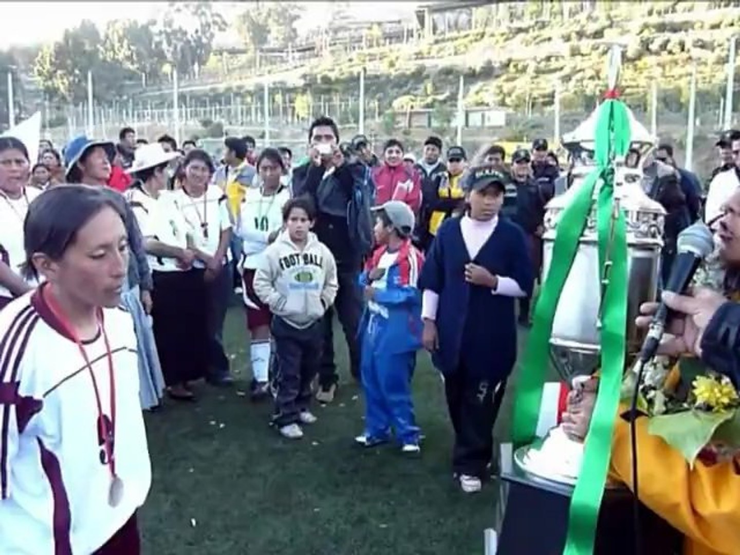Mulheres indígenas futebol clube