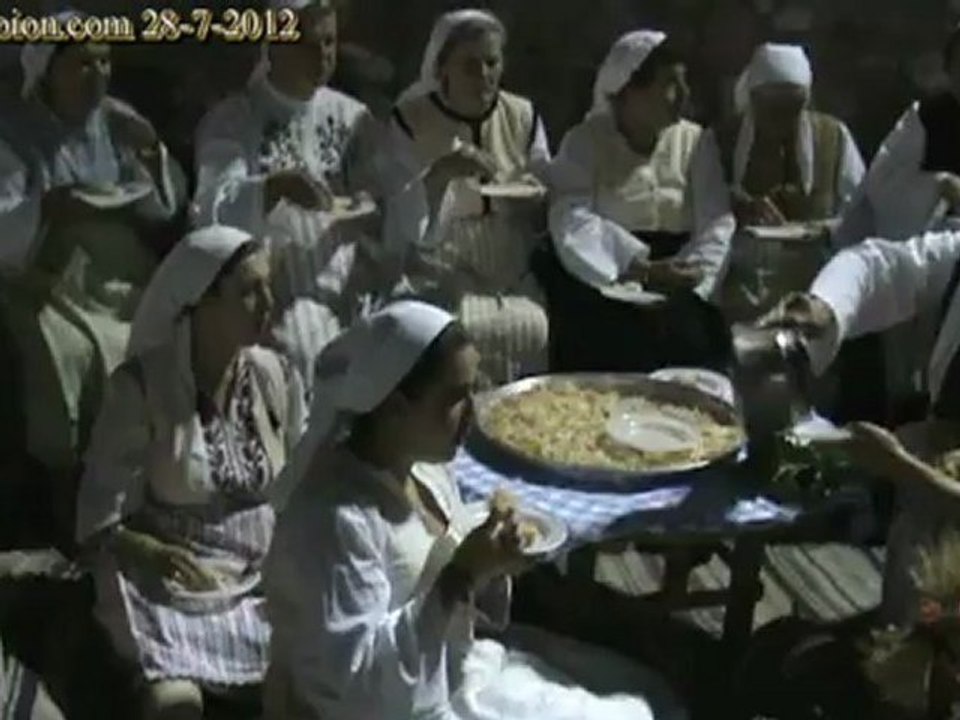 Tovoion News Channel Η ΓΙΟΡΤΗ ΤΟΥ ΔΡΑΚΟΥ ΣΤΟΝ ΠΕΛΕΚΑΝΟ ΒΟΪΟΥ 2012