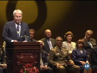 Felipe González: "España vive una situación de emergencia"
