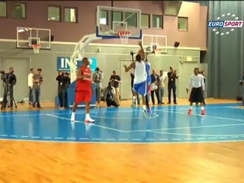 Fransa sıkı çalışıyor