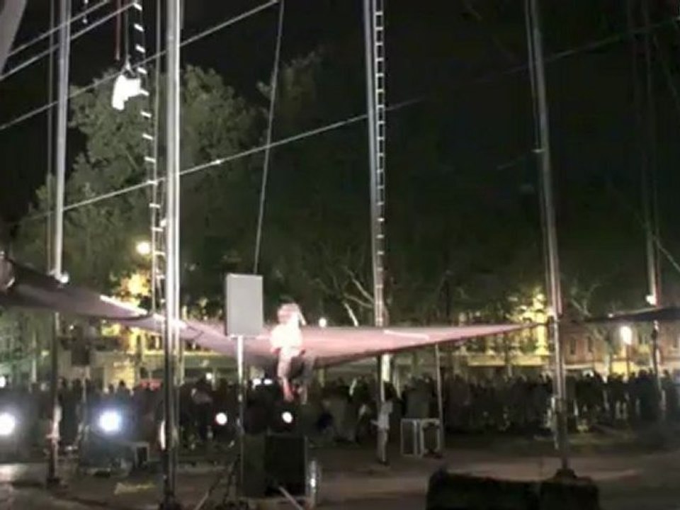 Les Pepones :  Place Franklin Mulhouse : un été en fil rouge