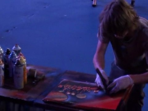 Spray Paint Art - Street Art at Times Square - New-York City.