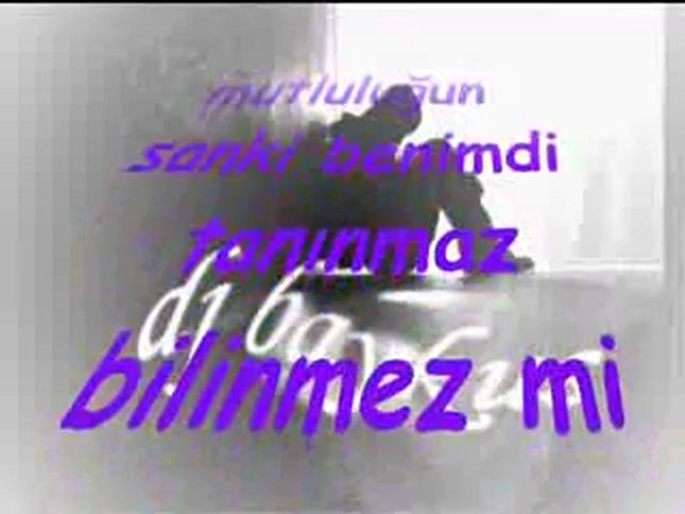 Emel  SAYIN        "Gücendim Sana "