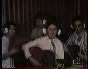 Groupe AFOUS (Ayadhu Idisoudhene) Clip