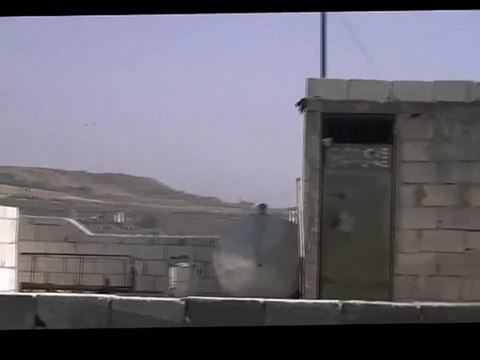 Syria فري برس حمص الحولة شاهدوا كيف يتم قصف المدينة 28 7 2012 Homs