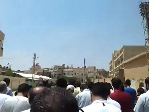 Syria فري برس درعا القصور مظاهرة جمعة انتفاضة العاصمتين 8 رمضان 28 7 2012 Daraa