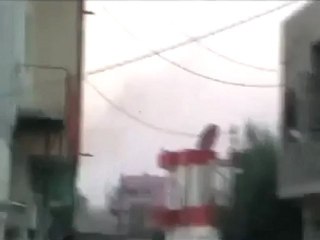 Syria فري برس   درعا داعل قصف الطيران وتصاعد الادخنة 26 7 2012 Daraa