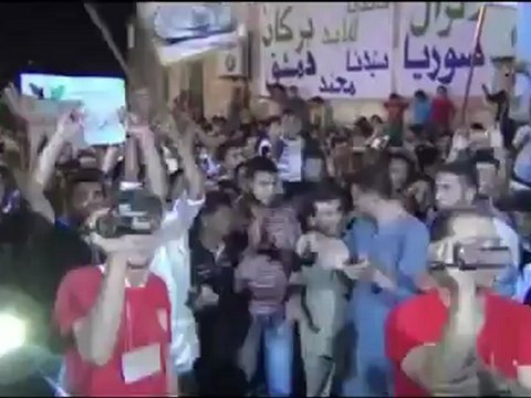 Syria فري برس ادلب تحية للجيش الحر قاشوش جرجناز رائد الحامض رائعة جدا 27 7 2012 Idlib
