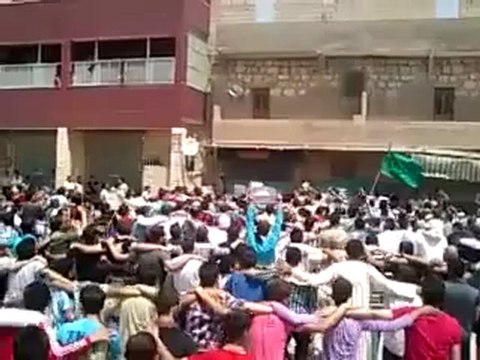 Syria فري برس حلب جمعة انتفاضة العاصمتين مساكن هنانو 27 7 2012 ج2 Aleppo