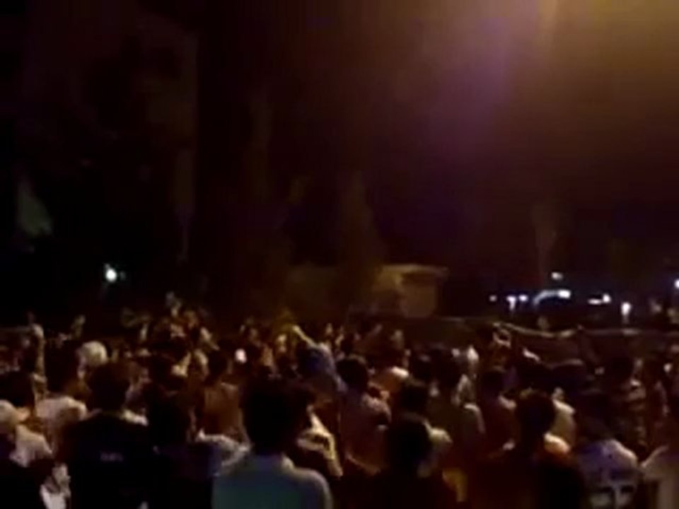 Syria فري برس  حلب مساكن هنانو مظاهرة للشهيد محمد ربيع ابراهيم26 7 2012 ج1 Aleppo