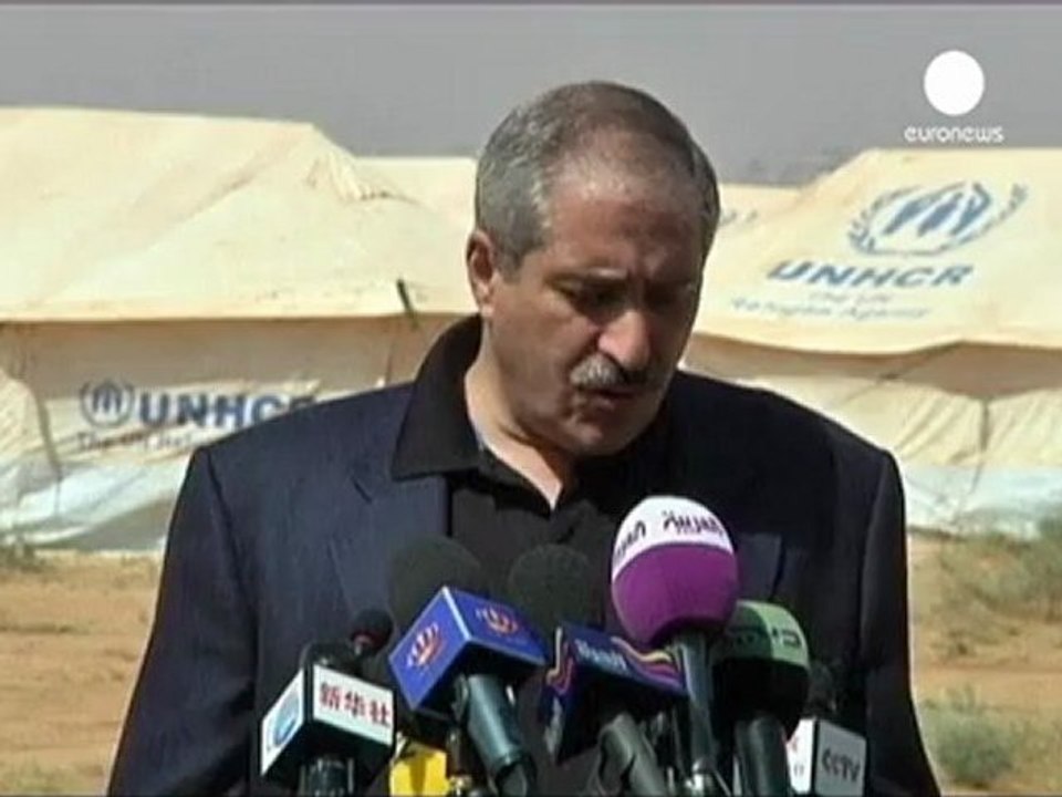 Syria opposition urges foreign allies to arm rebels