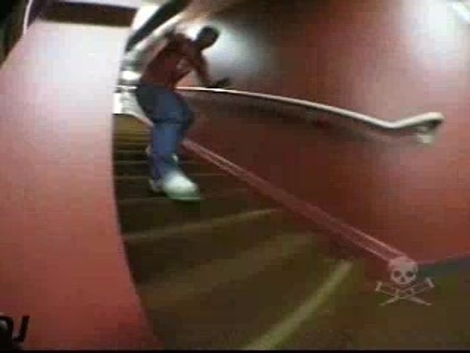 Jackass - Carpet Skating.