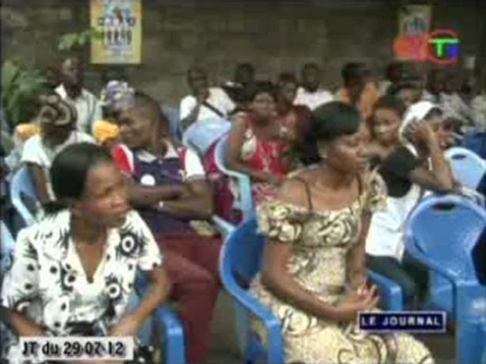 2e tour des élections législatives : Meeting du candidat du PRL à Moungali 2