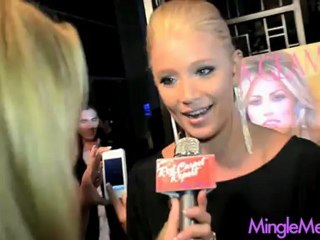 Kristen Renton @KLR14 at Viva Glam Magazine Red Carpet