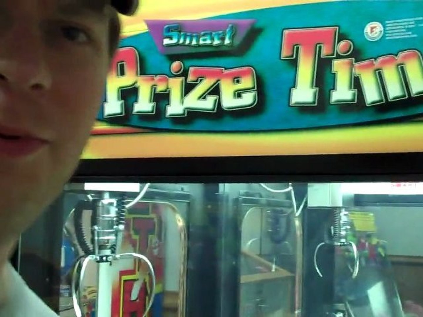 ⁣Classic Game Room - SMART PRIZE TIME claw game review