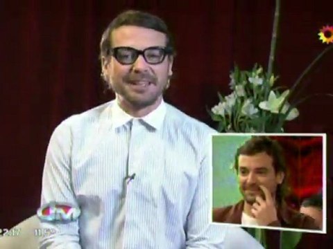 Pedro en Sábado Show Cámara Sorpresa a Sully Saenz - 28 de Julio