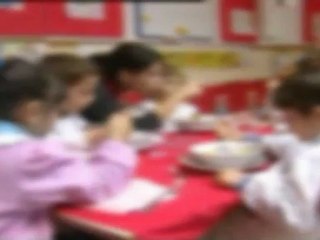 Tải video: i morosi delle mense scolastiche